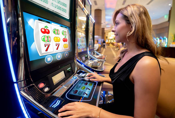 Overview of the Bonanza Gold slot game and scheduled tournaments on the sakuratoto login platform